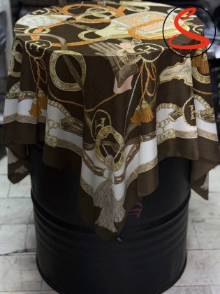 روسری ابریشم ژاکارد وارداتی موکایی کد C26194