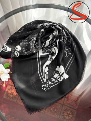 روسری نخی یونیک وارداتی 4 کد C26299